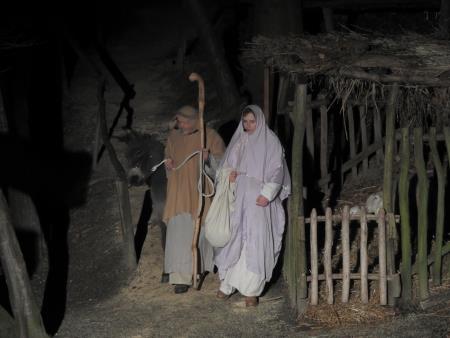 Utrinki iz druge uprizoritve predstave Božična noč, odigrane 5.1.2019 13